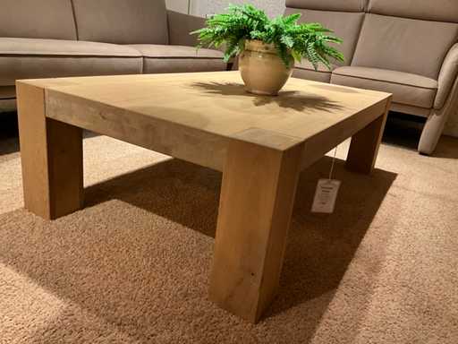 Stolik kawowy Velzen