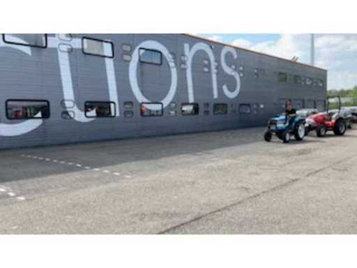 1b908364-a0f0-4ded-9fa6-893389577375.mp4