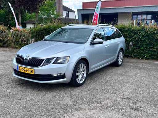 Skoda Octavia Combi 1.0 TSI Grt Amb. Bns, Automatico, G-096-HR