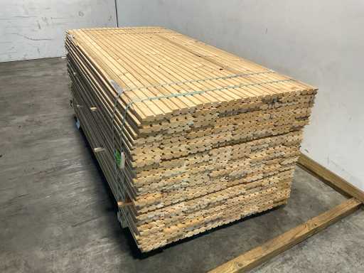 Spruce double triple profile 224x14.2x2.7 cm (232x)