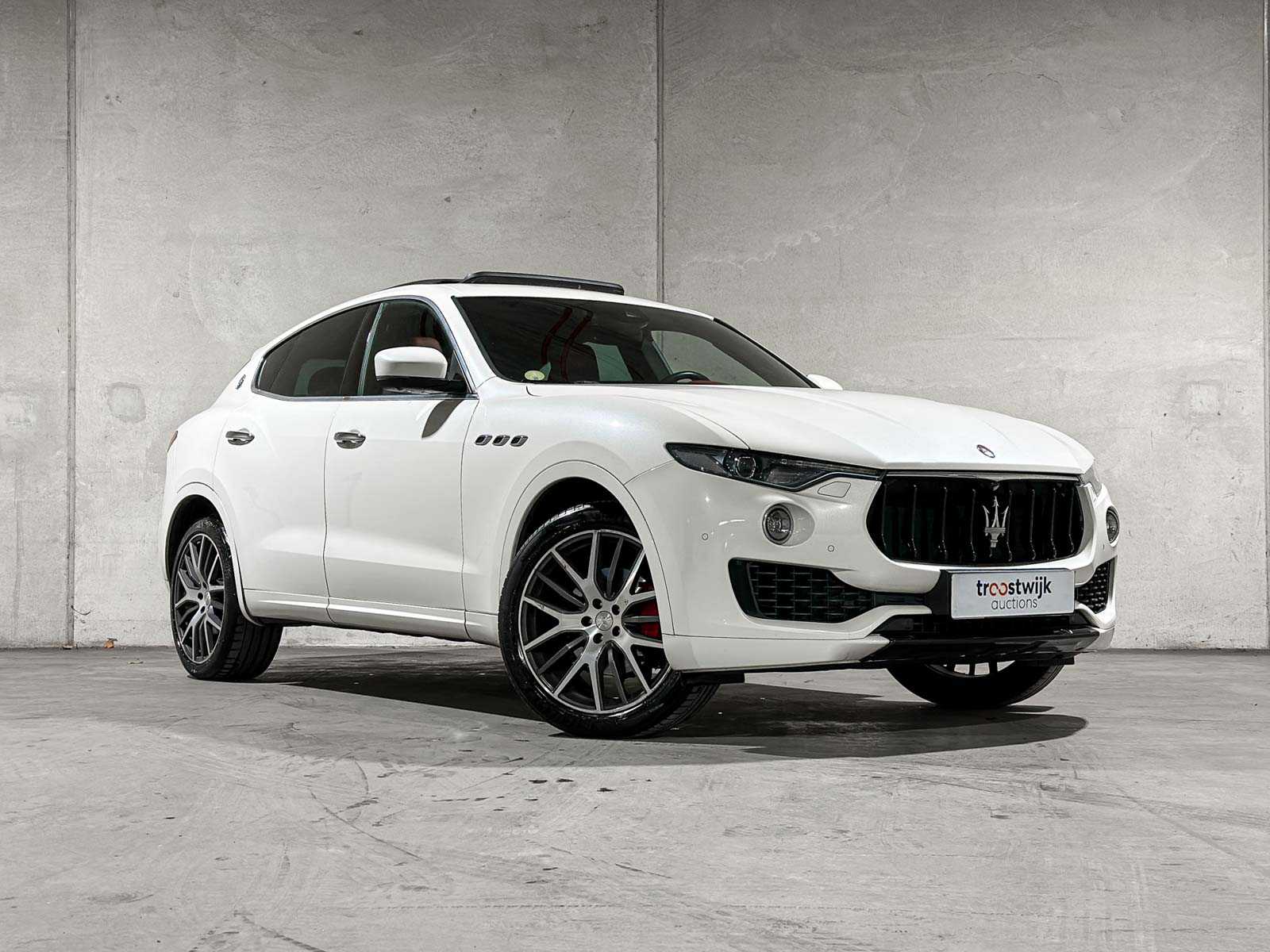 Maserati Levante 3.0 V6 D AWD 275pk 2017 (Origineel-NL), ND-376-K