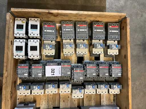 ABB / Contacteur Siemens (17x)