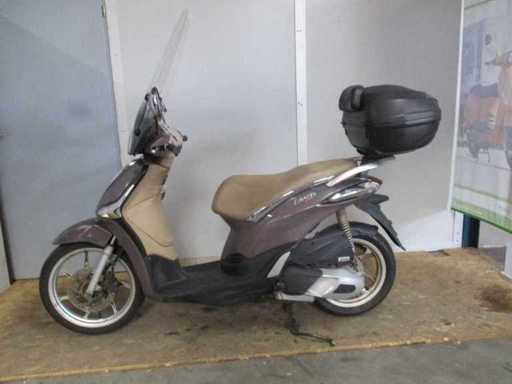 Piaggio Liberty ABS – Motorroller – iGet – Motorrad