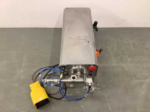 Macchina automatica per riempimento a pistoni