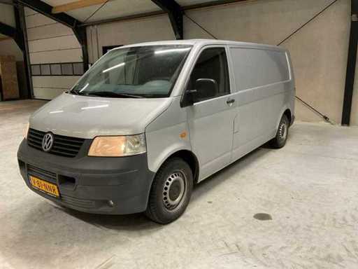 Youngtimer Volkswagen Transporter T5 véhicule commercial (GPL) 2007