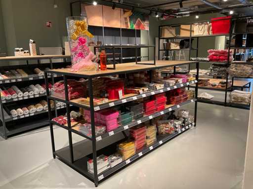 Partij cadeauverpakking materialen