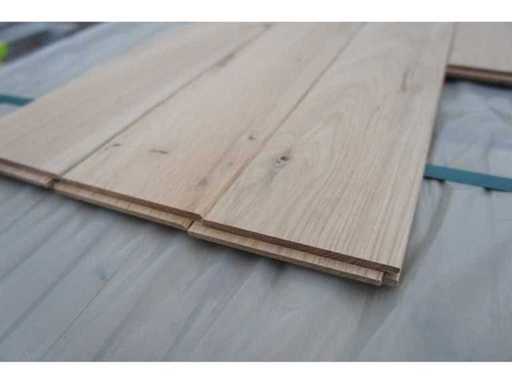 70,88 m² Parquet en chêne massif 15 mm