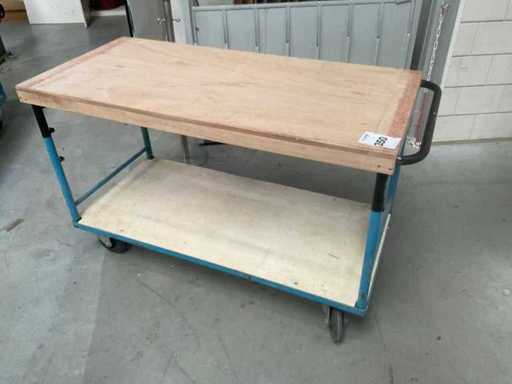 Verrijbare werktafel