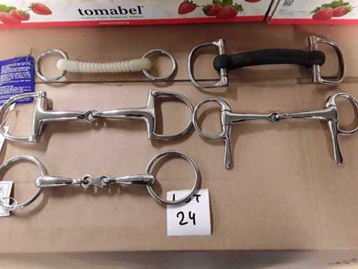 Horse bits (50x) - unused!