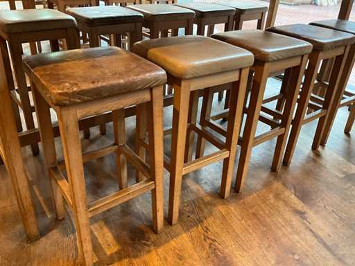 Hutten - Barkruk (10x)