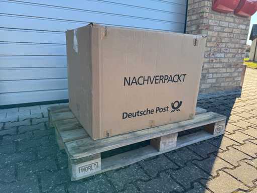 XL DHL box - undeliverable parcels DHL - 1 box with content