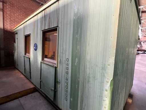 Kantoorunit 20ft v.v. 1 loopdeur, 5 ramen, schakelkast