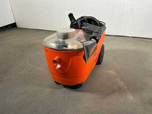 2012 Kärcher Puzzi 100 Tapijtreiniger