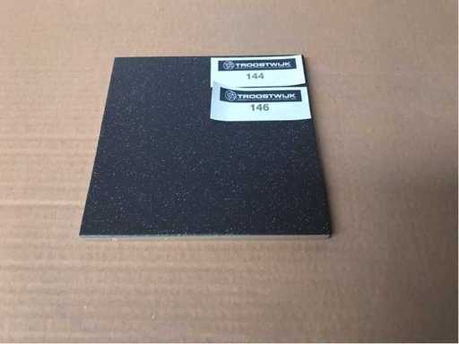 Rhein Black matte 15x15 cm Fliesen 75 m²
