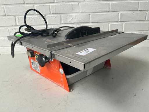 Rubi ND-200 Tile Sawing Machine