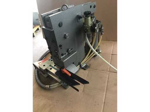 Edel - EP 936 - Notching Machine Edel Pneumatic