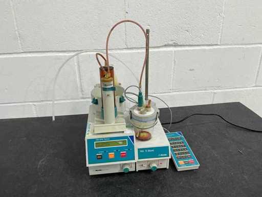 Metrohm - 720 KFS Titrino - Titrator