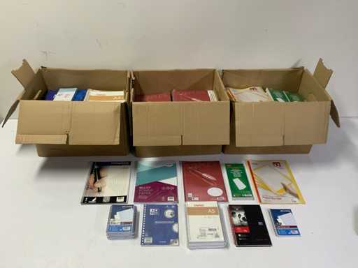 Lotto di forniture per ufficio