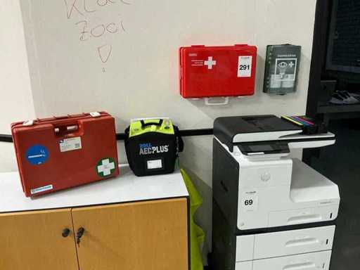 Erste Hilfe / AED
