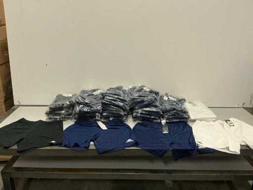 Partij diverse Adidas shorts (69x)