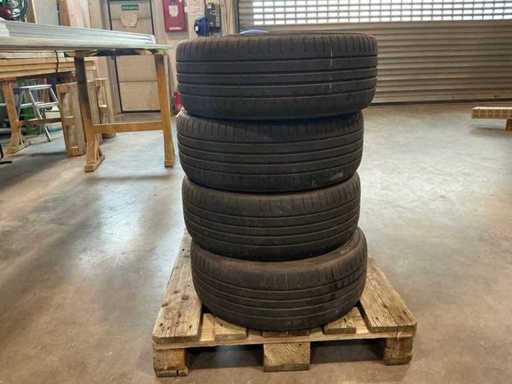 Hankook Komplettradsatz auf Alufelgen für Fiat (4x)