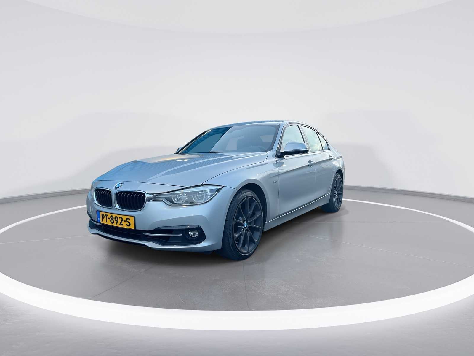 BMW 3 Series 320i Executive Sport | PT-892-S