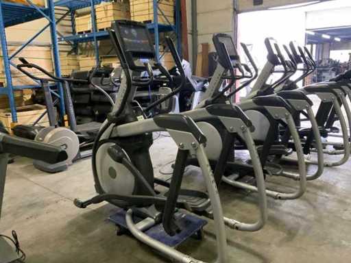 Matrix E7xe elliptischer elliptischer Crosstrainer
