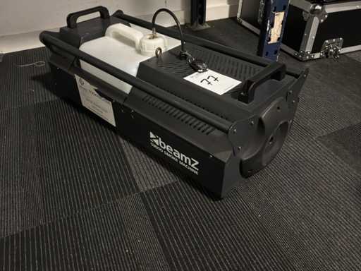 Beamz S3500 Rookmachine