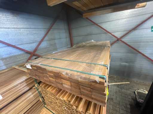 Guyana Teak planks planed 1850x90x25mm (88x)