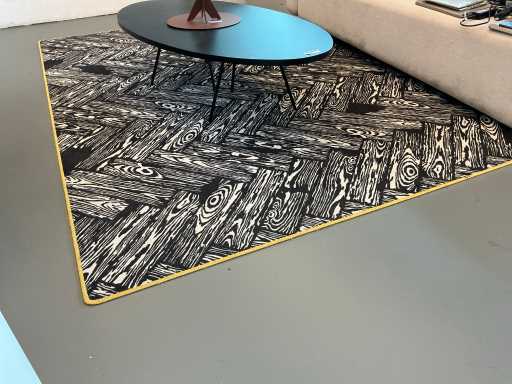 Lensvelt “Studio Job” vloerkleed