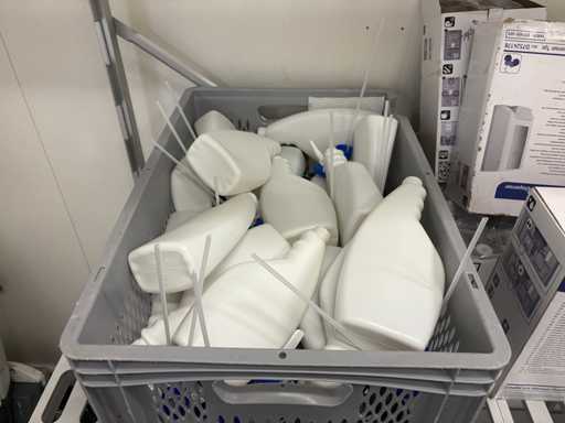 Butelka ze spryskiwaczem (18x)