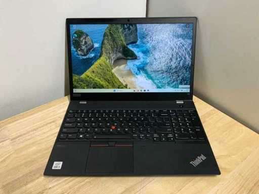 Lenovo Thinkpad T15 zgen1 Laptop