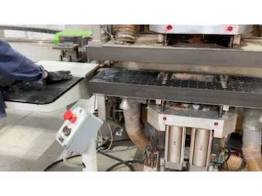 4f0d121f-d722-4501-a9ed-2a3da3ce2a65.mp4