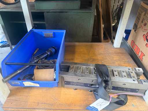 RÖHM NC KOMPAKT SLEUTEL RKD-M125 Machine Vice
