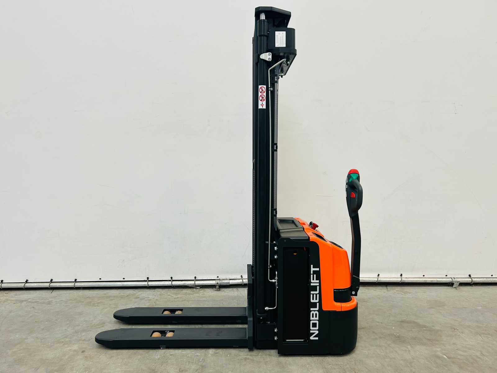 Noblelift – 2024 – PSE16L46 – Stacker 4.6M