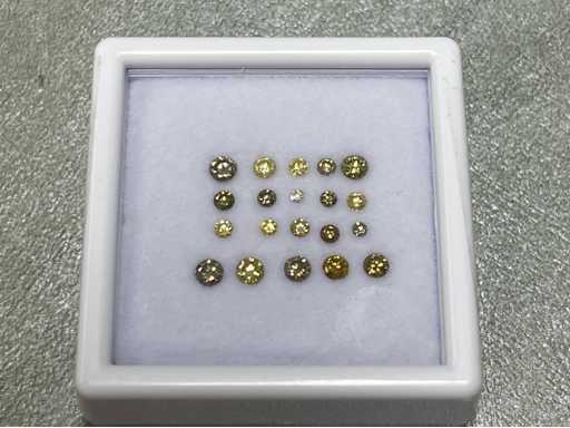 Diamant colorat 1,07 carate natural