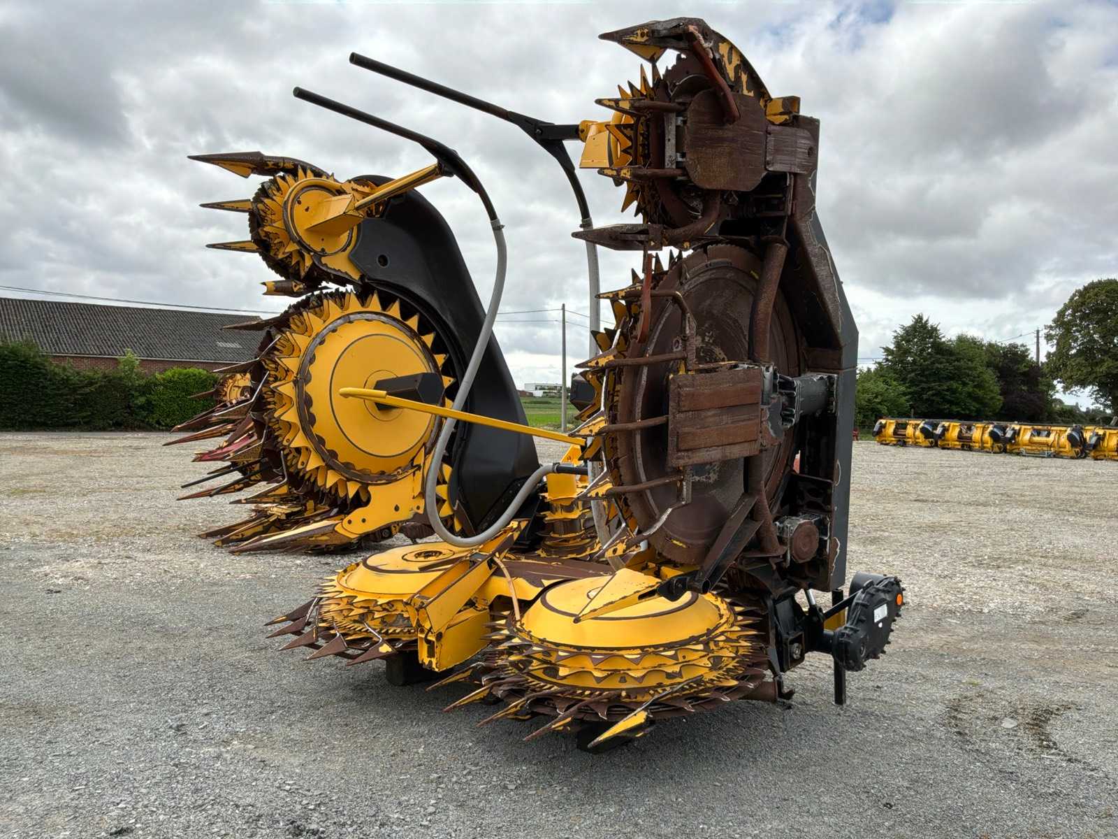 2017 Kemper – New Holland 750BFIU Mais-Mähwerk für Feldhäcksler