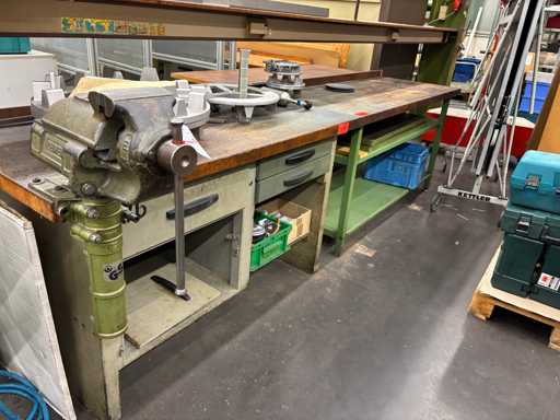   Items Workbenches without contents