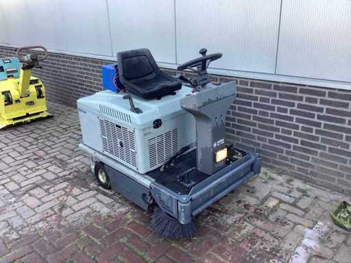 Nilfisk sr1100 Street sweeper