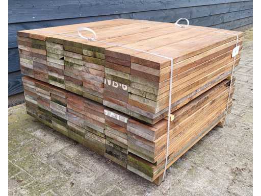 182 x GUYANA TEAK planken 25 x 140mm, lengte 65 cm 