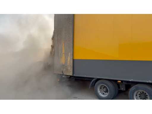 Video%2520van%2520WhatsApp%2520op%25202025-10-13%2520om%252015.15.22_c6c356e3.mp4