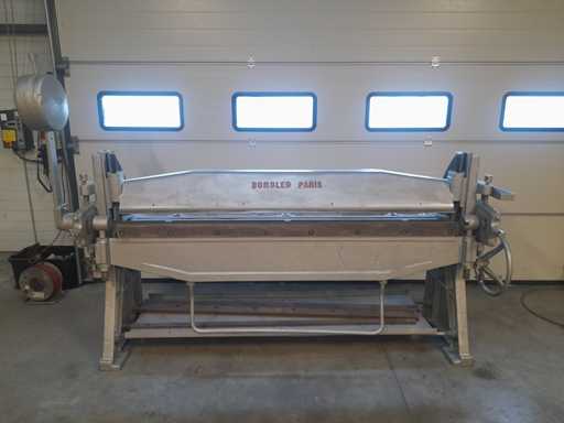 BOMBLED PARIS – Manuelle Faltmaschine mit Schürze für feine Blechbearbeitung