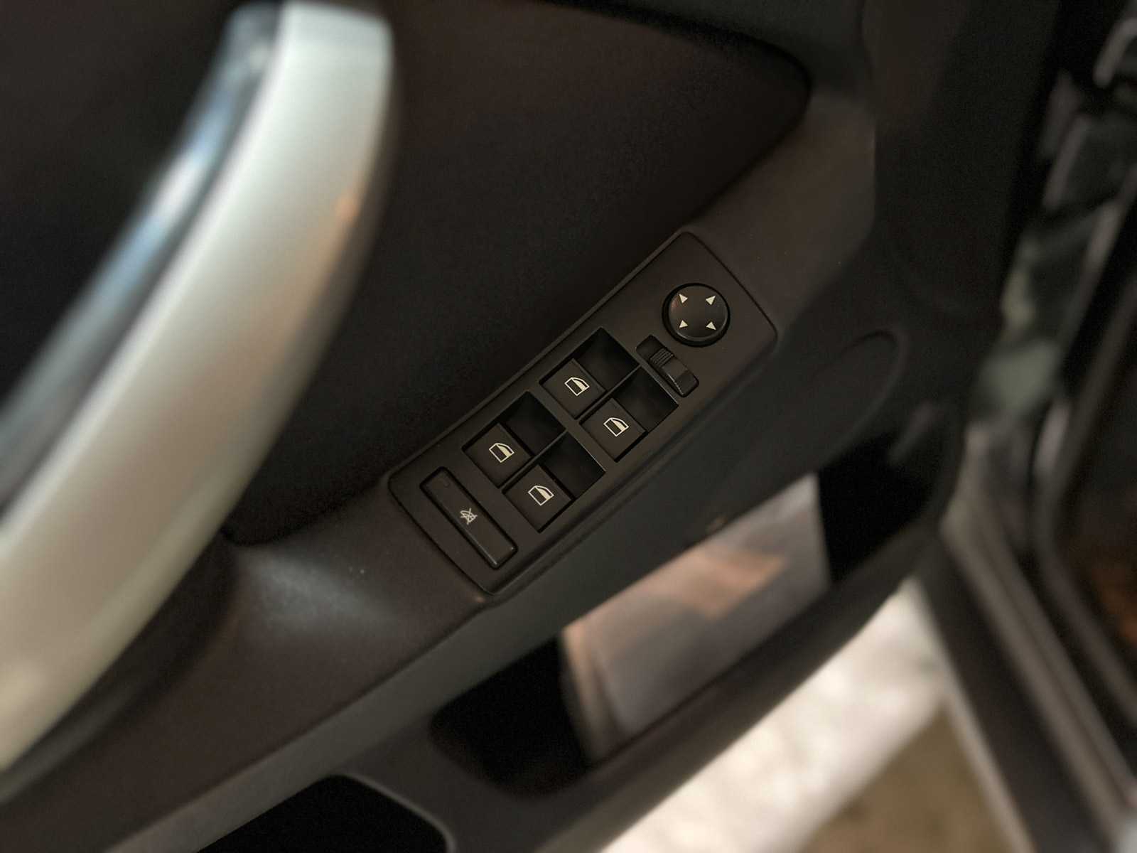 BMW X5 3.0i Executive 231pk 2002, 98-JX-JV Youngtimer