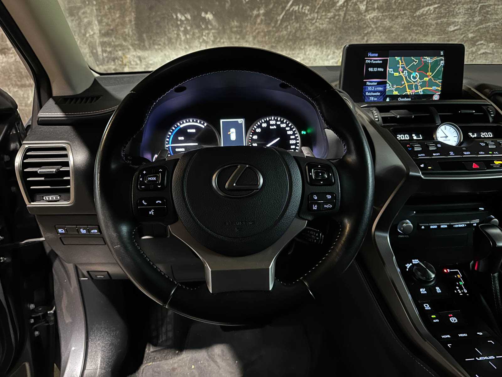 Lexus NX 300h Executive Line 2.5 AWD 184pk 2021 Plug-In Hybrid, KGK-71-F