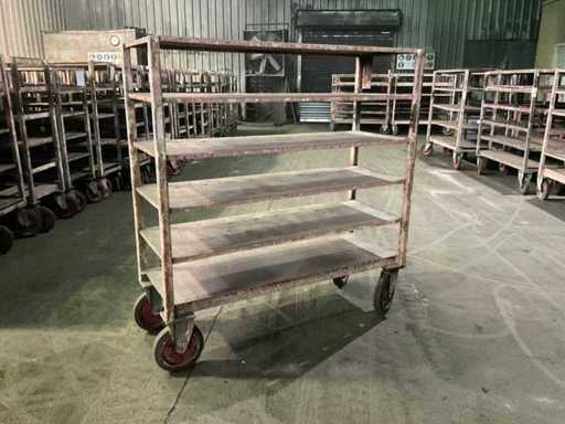 Carrelli a scaffale (20 volte)