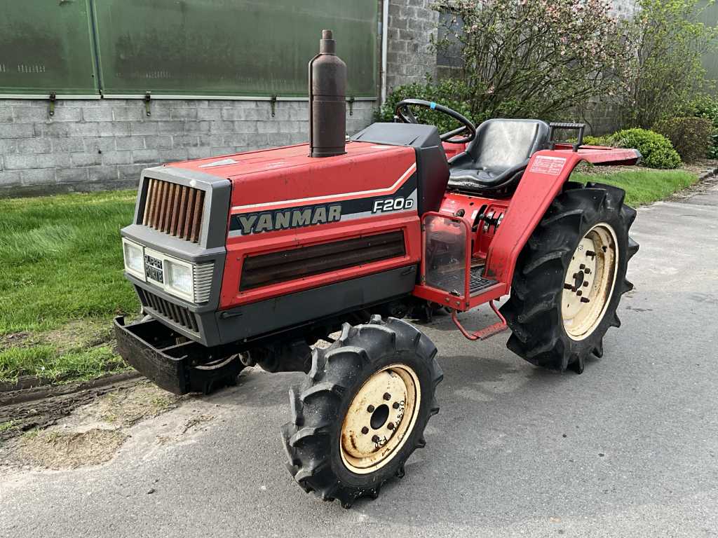 Mini traktor Yanmar F20D