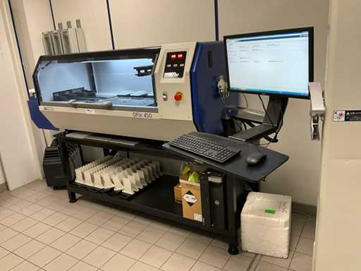 2017 Molecular Devices QPix 450 Robot Colony Picking