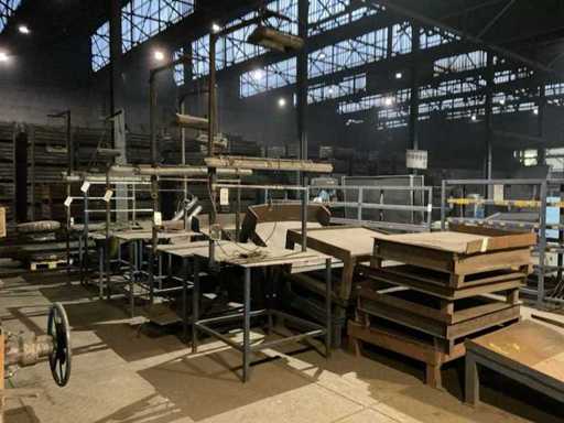 Metal Work Table (2x)