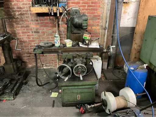 Alcera AL4B Tool Milling Machine
