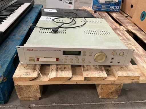 Akai S2000 Stereo digitale sampler